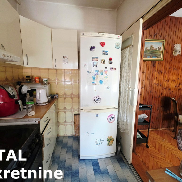 Četvorosoban stan na prodaju, Centar, Novi Sad, 130m², 399.000 €