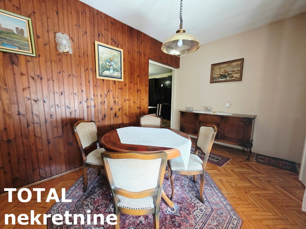 stanovi-4-re-centar-1102880-npdbm Četvorosoban stan na prodaju, Centar, Novi Sad, 130m², 399.000 €