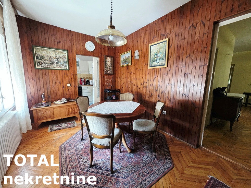 stanovi-4-re-centar-1102880-yghqd Četvorosoban stan na prodaju, Centar, Novi Sad, 130m², 399.000 €