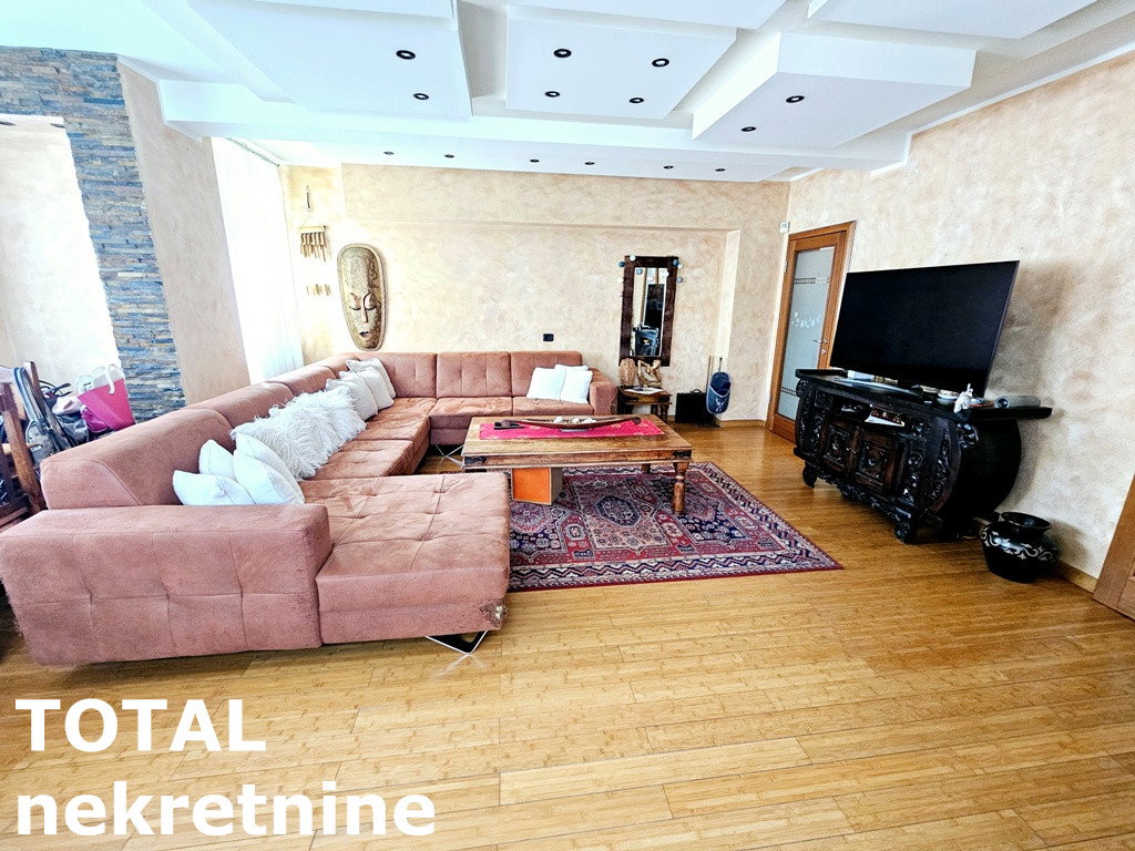 Stan Prodaja Novi Sad  115 m2