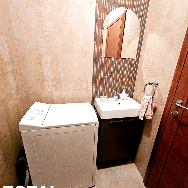 Četvorosoban stan na prodaju, Grbavica, Novi Sad, 115m², 291.000 €