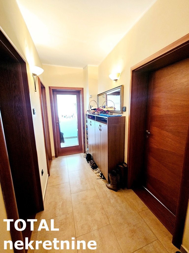 Četvorosoban stan na prodaju, Grbavica, Novi Sad, 115m², 291.000 €
