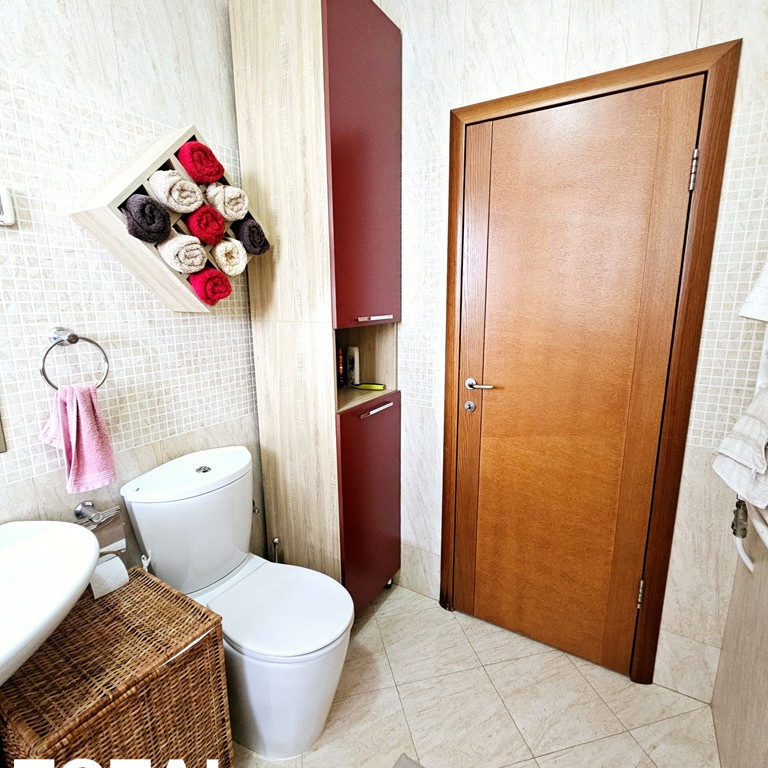 Četvorosoban stan na prodaju, Grbavica, Novi Sad, 115m², 291.000 €