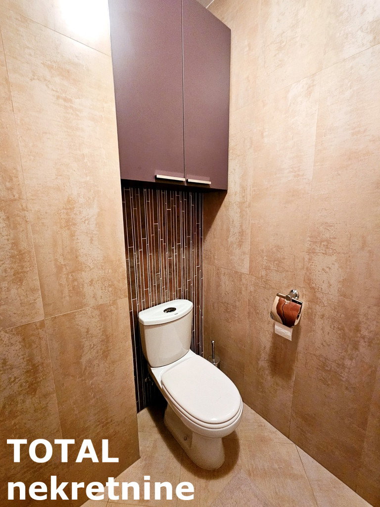 Četvorosoban stan na prodaju, Grbavica, Novi Sad, 115m², 291.000 €
