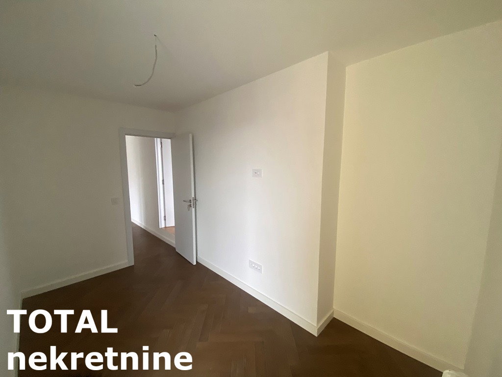 Četvorosoban stan na prodaju, Liman 4, Novi Sad, 144m², 310.000 €