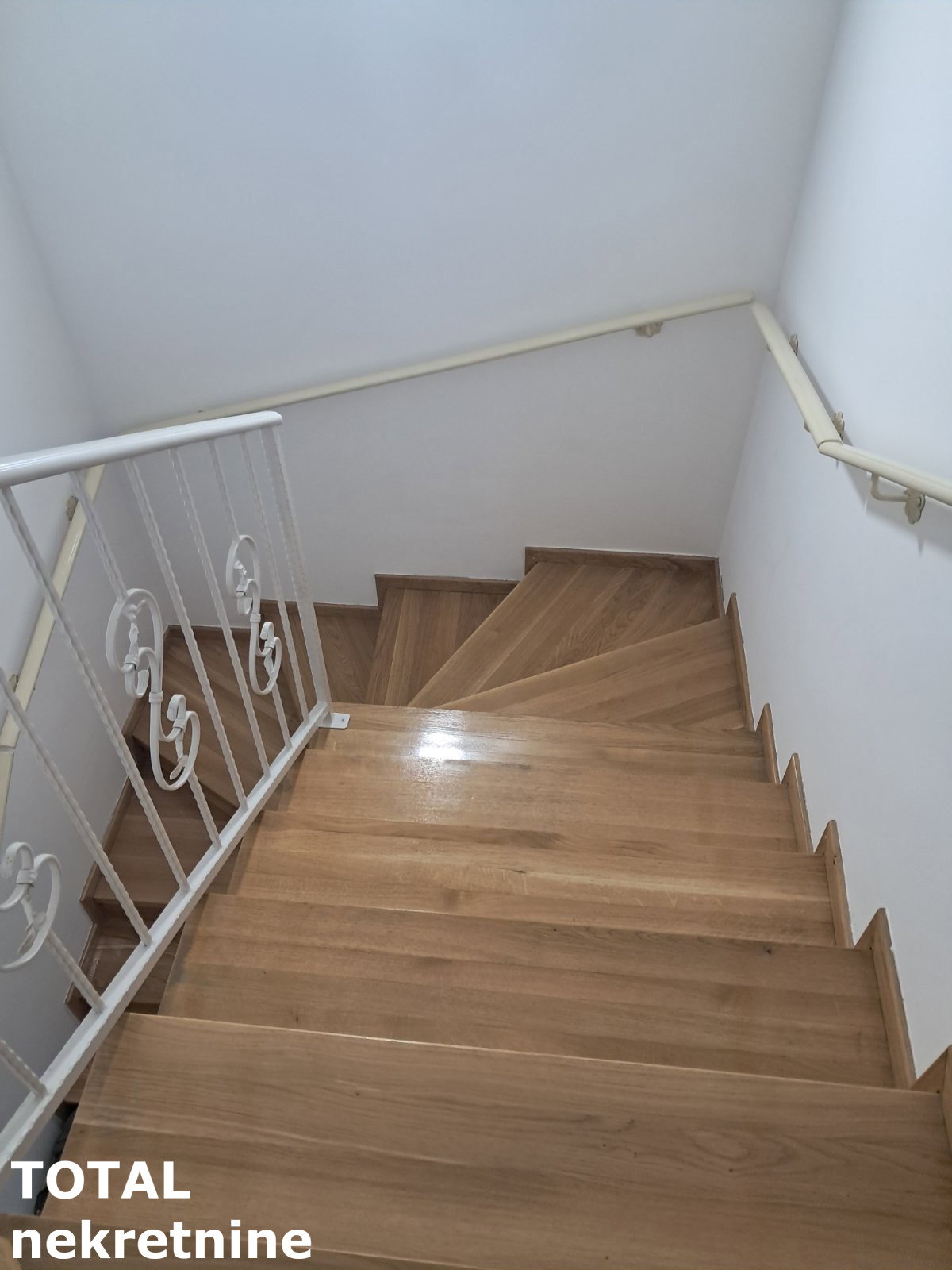 stanovi-4-re-nova-detelinara-1065756-tfuea Petosoban stan na prodaju, Nova Detelinara, Novi Sad, 97m², 275.000 €