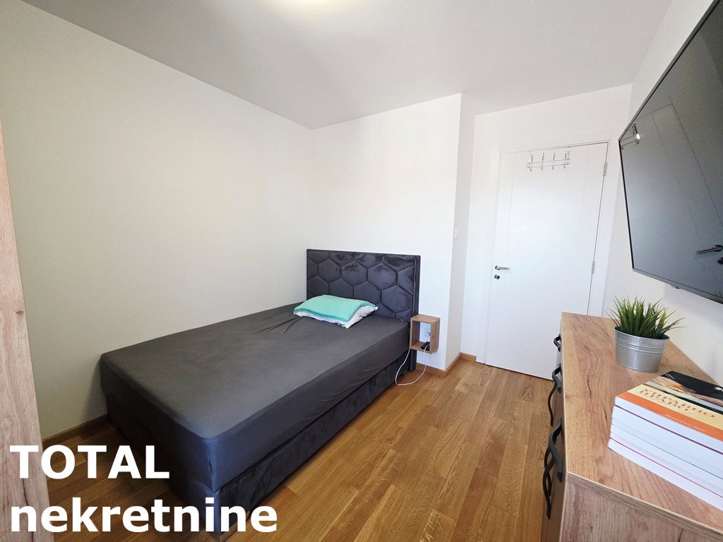 Četvorosoban stan na prodaju, Nova Detelinara, Novi Sad, 80m², 265.000 €