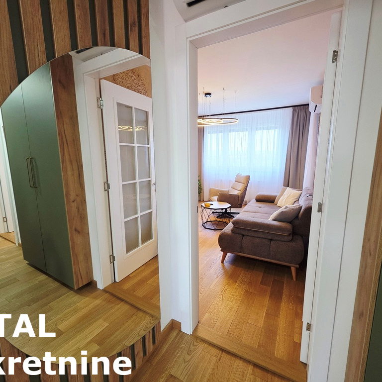 Četvorosoban stan na prodaju, Nova Detelinara, Novi Sad, 80m², 265.000 €