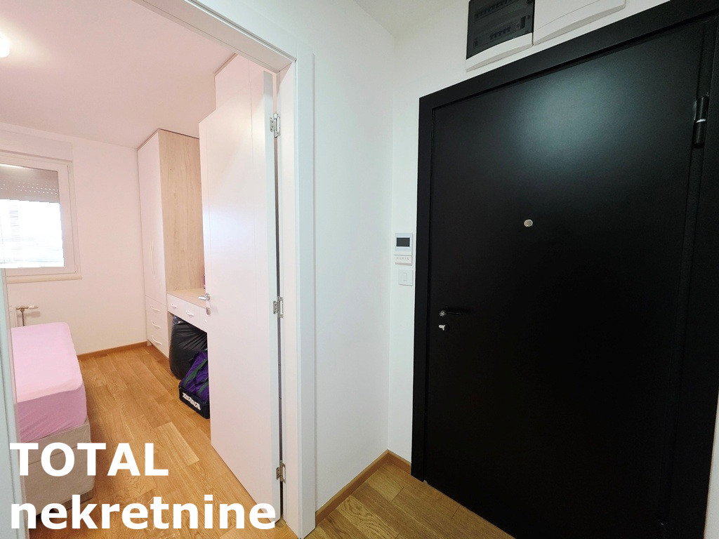 Četvorosoban stan na prodaju, Nova Detelinara, Novi Sad, 80m², 265.000 €