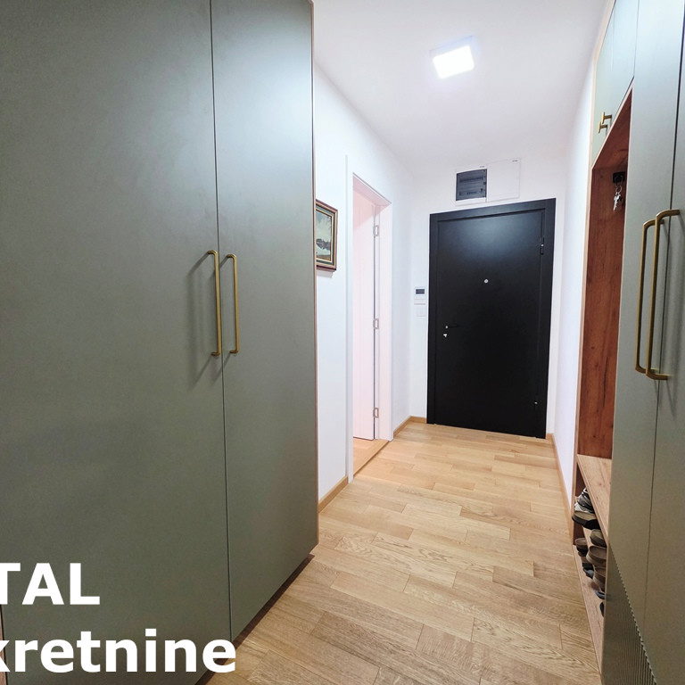 Četvorosoban stan na prodaju, Nova Detelinara, Novi Sad, 80m², 265.000 €