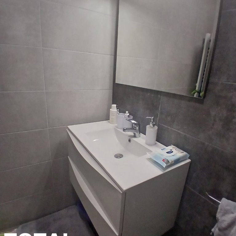 Četvorosoban stan na prodaju, Nova Detelinara, Novi Sad, 92m², 273.000 €