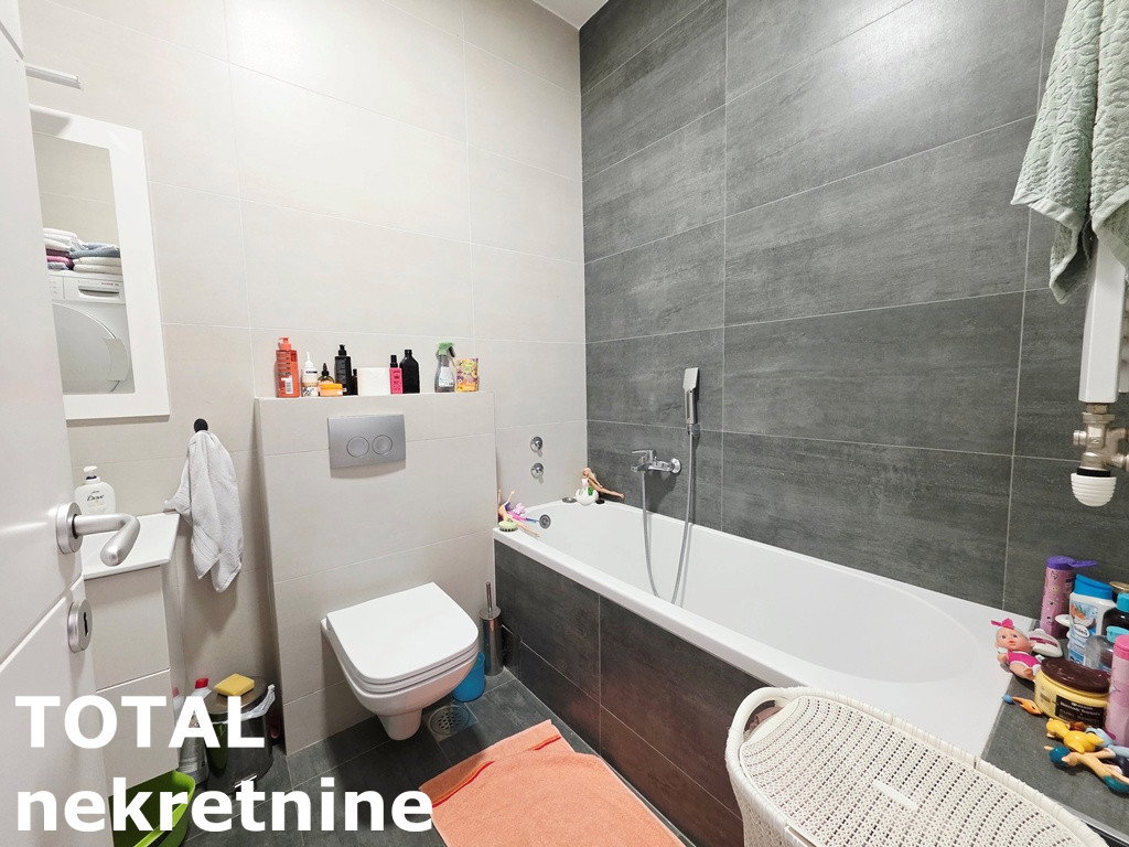 stanovi-4-re-nova-detelinara-1102620-bug8s Četvorosoban stan na prodaju, Nova Detelinara, Novi Sad, 97m², 300.700 €
