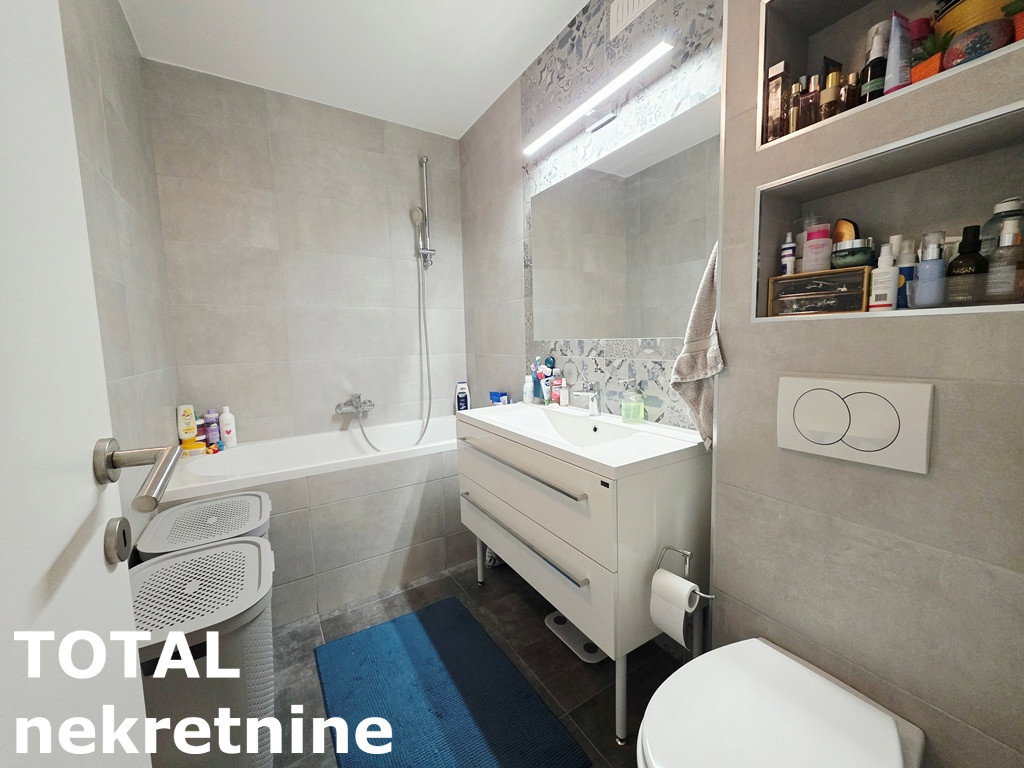 Četvorosoban stan na prodaju, Novo Naselje, Novi Sad, 96m², 309.000 €