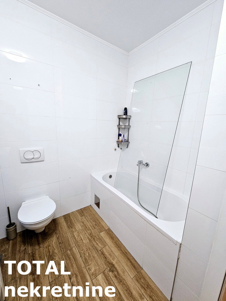 Četvorosoban stan na prodaju, Petrovaradin, Novi Sad, 83m², 220.000 €