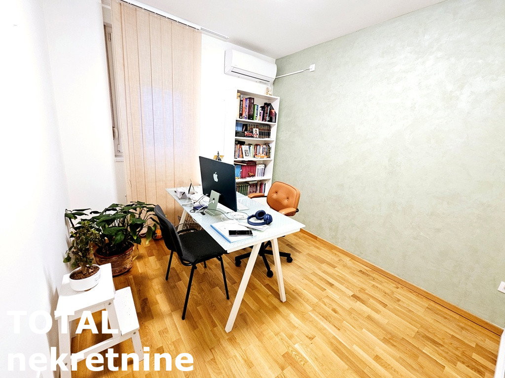 Stan Prodaja Novi Sad  83 m2