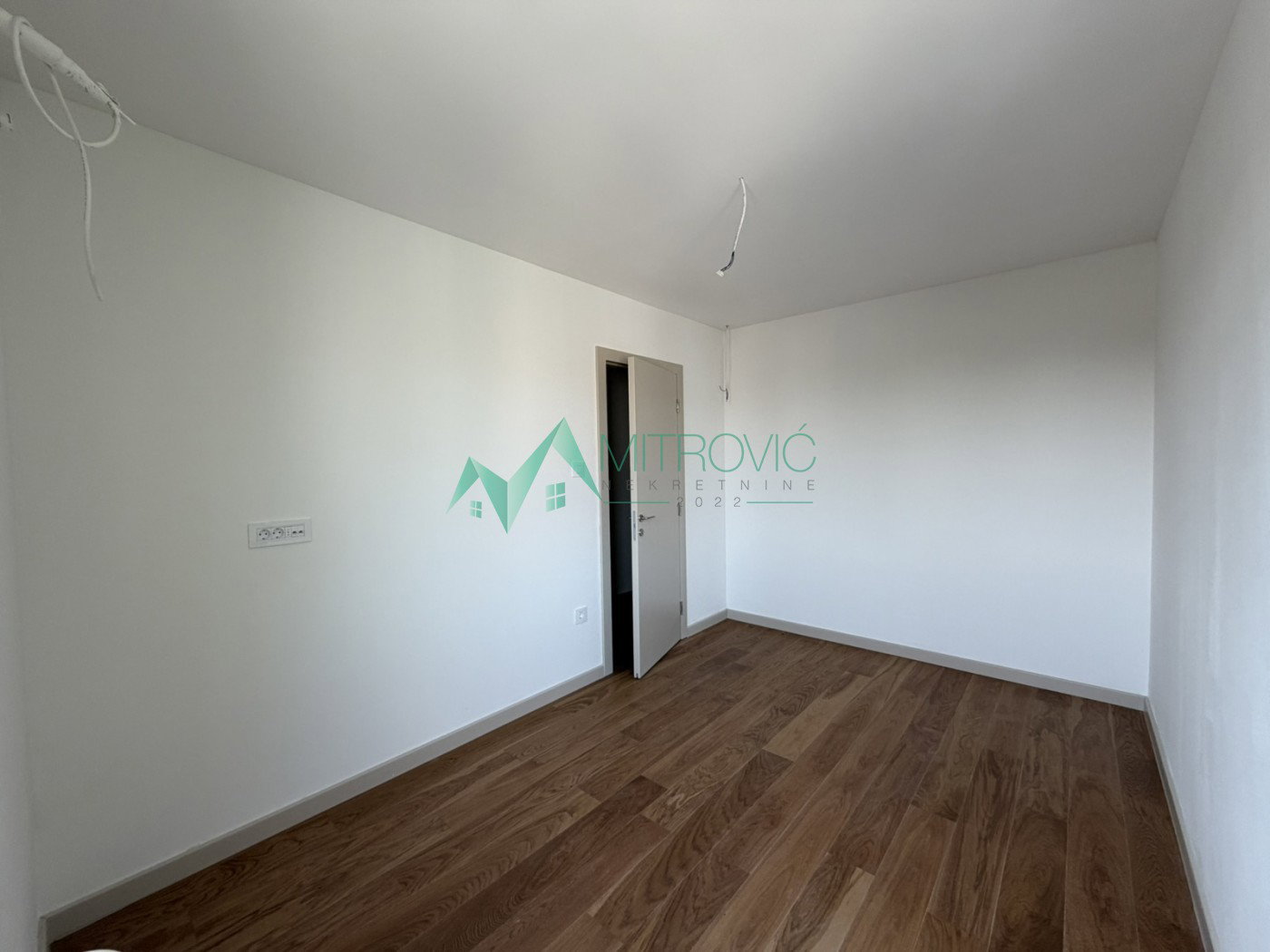 Četvorosoban stan na prodaju, Salajka, Novi Sad, 80m², 290.000 €