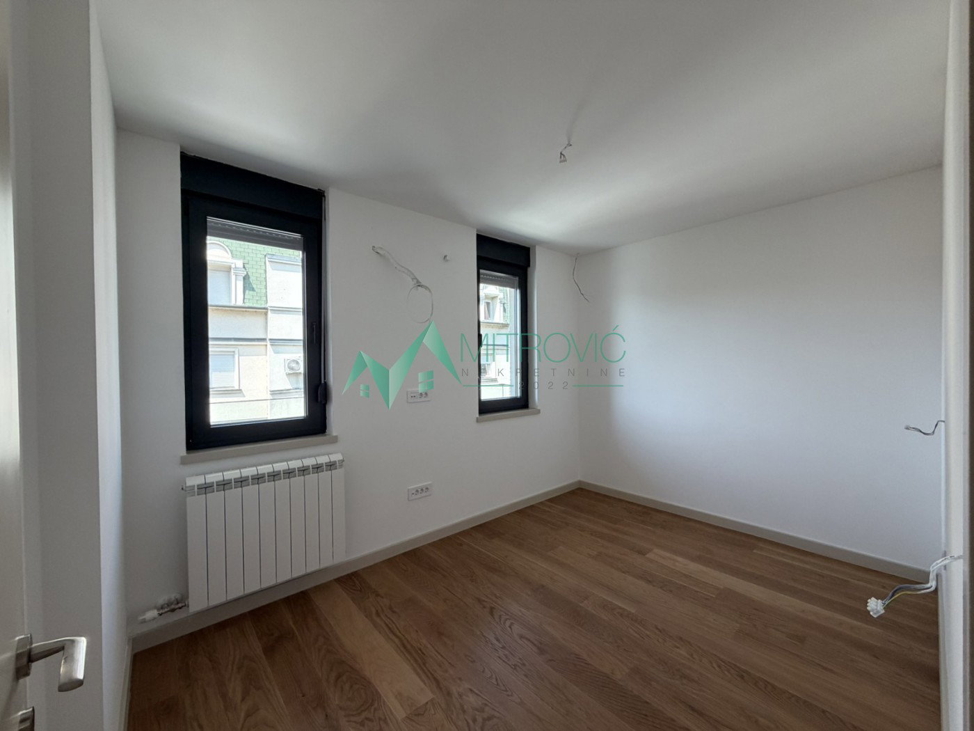 Četvorosoban stan na prodaju, Salajka, Novi Sad, 80m², 290.000 €