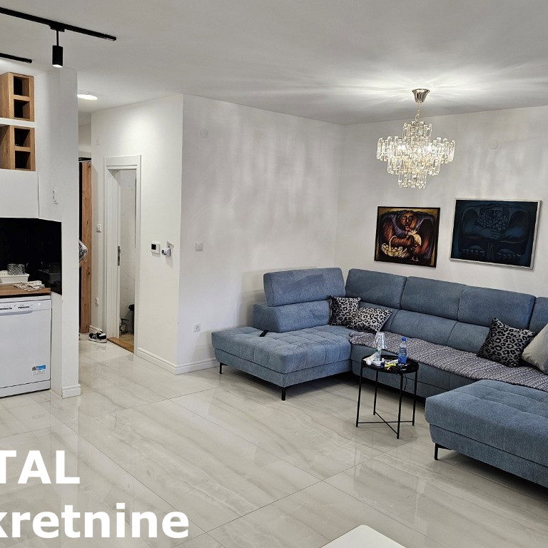 Stan Prodaja Novi Sad  80 m2