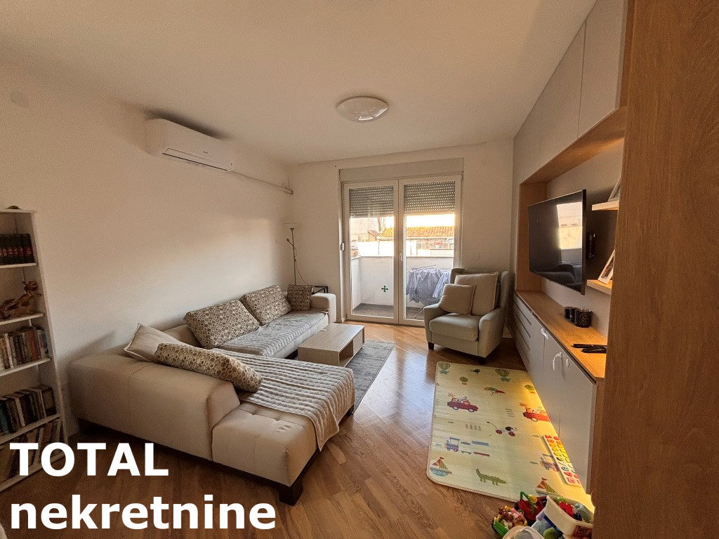 Četvorosoban stan na prodaju, Telep, Novi Sad, 82m², 185.000 €