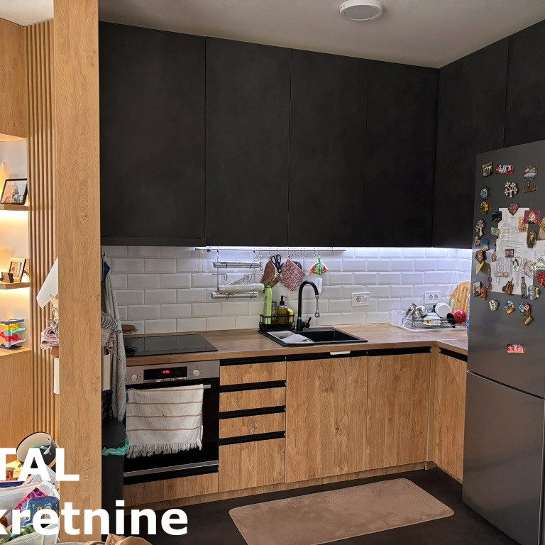 Stan Prodaja Novi Sad  82 m2