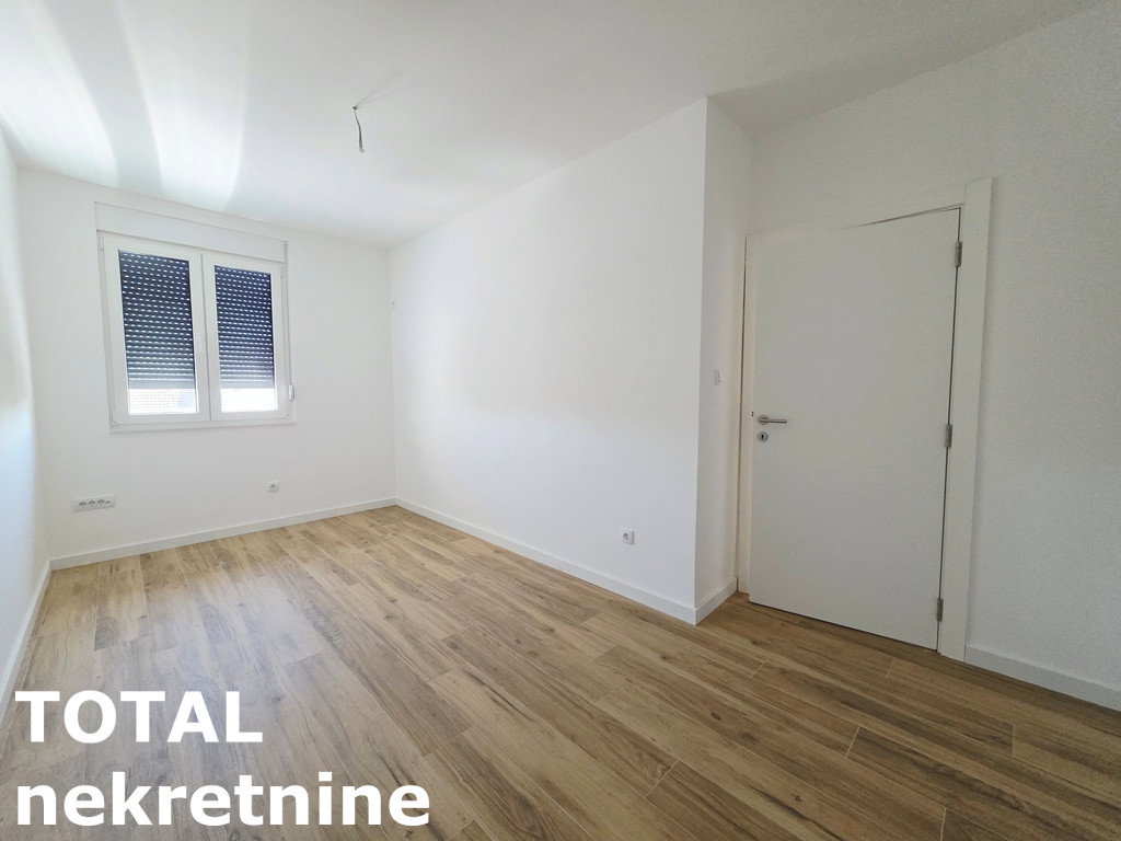stanovi-4-re-telep-1102345-36wvg Četvorosoban stan na prodaju, Telep, Novi Sad, 106m², 250.690 €