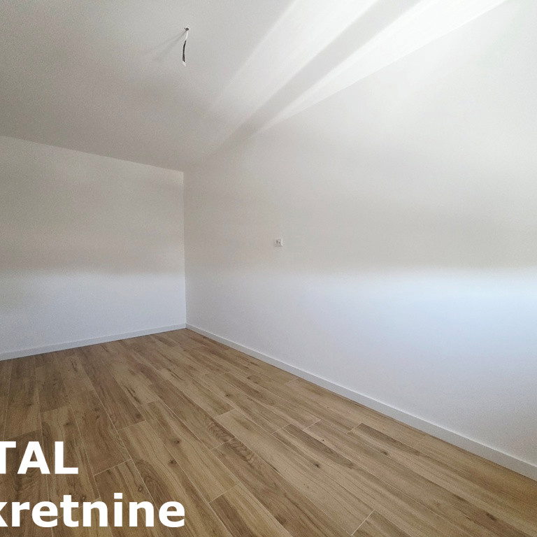 Četvorosoban stan na prodaju, Telep, Novi Sad, 106m², 250.690 €