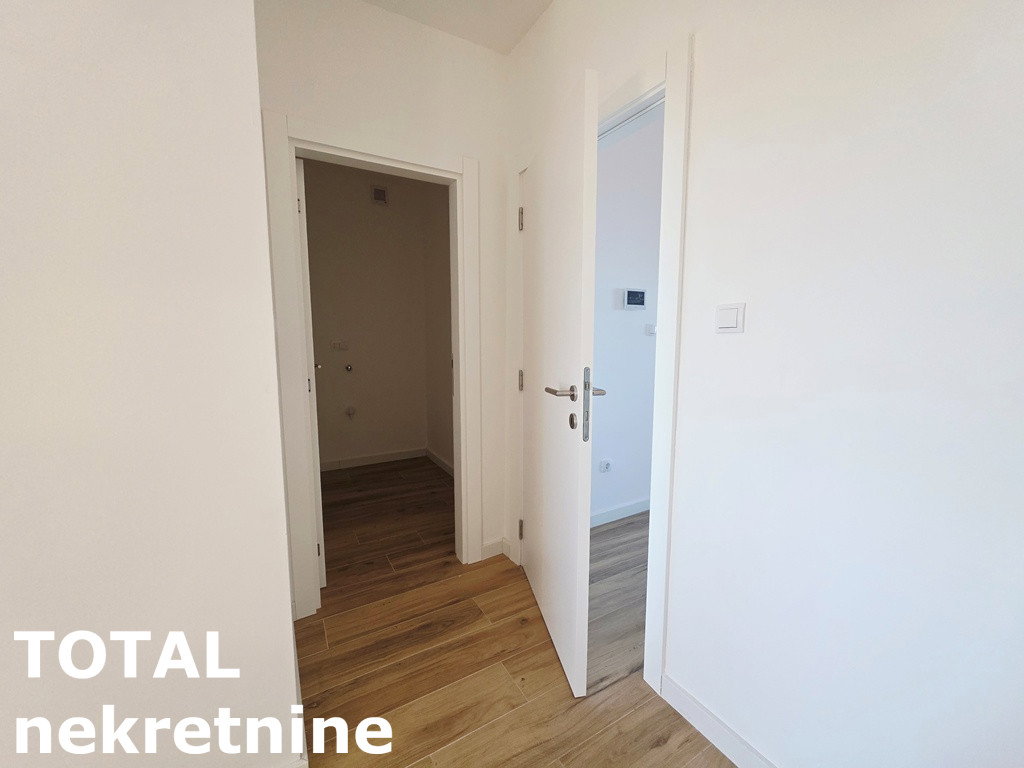 stanovi-4-re-telep-1102345-os6tx Četvorosoban stan na prodaju, Telep, Novi Sad, 106m², 250.690 €