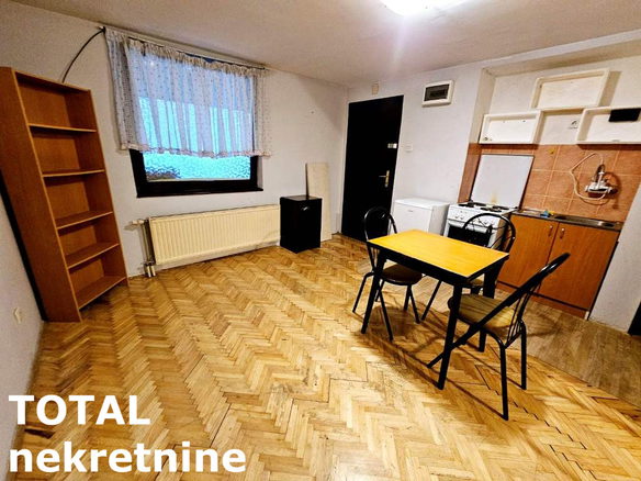 Stan Prodaja Novi Sad  28 m2