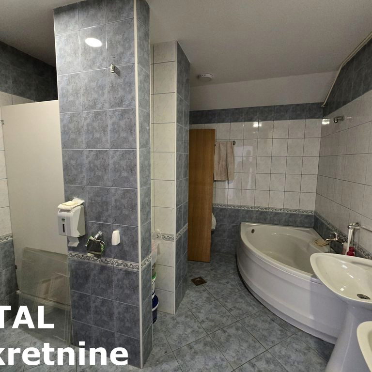 Petosoban stan na prodaju, Centar, Novi Sad, 216m², 484.100 €