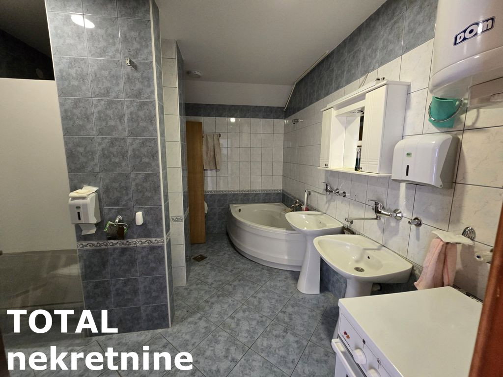 stanovi-5-dx-centar-1064376-80vm6 Petosoban stan na prodaju, Centar, Novi Sad, 216m², 484.100 €