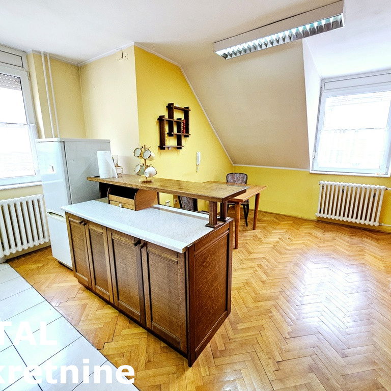 Petosoban stan na prodaju, Centar, Novi Sad, 133m², 260.000 €