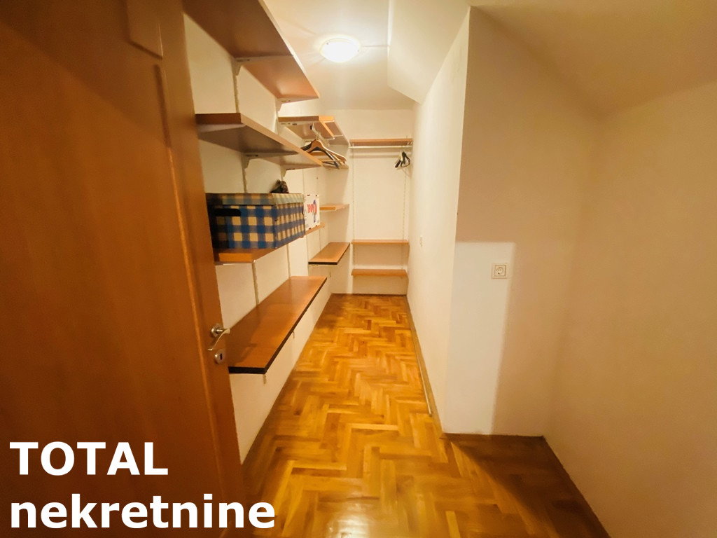 Petosoban stan na prodaju, Centar, Novi Sad, 102m², 200.000 €