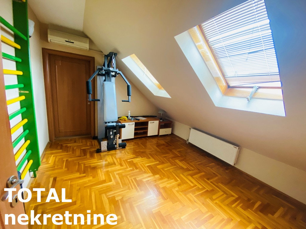 Petosoban stan na prodaju, Centar, Novi Sad, 102m², 200.000 €