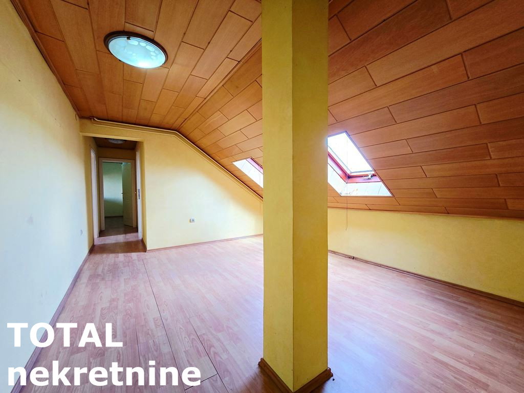 stanovi-5-dx-kej-1065183-2rosm Petosoban stan na prodaju, Centar, Novi Sad, 179m², 400.000 €