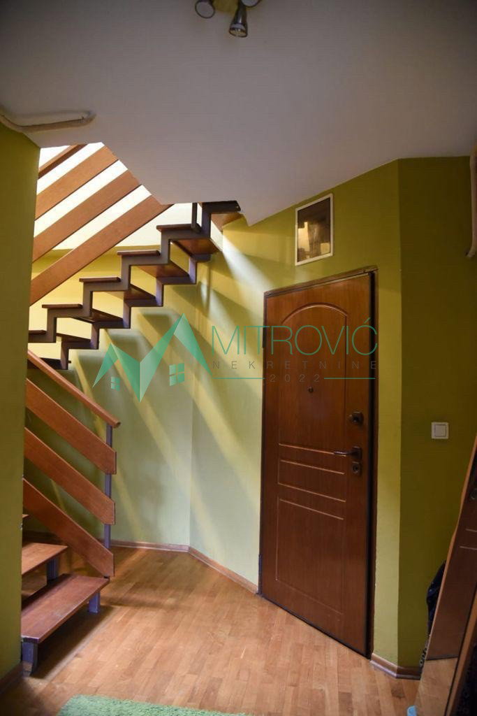 stanovi-5-dx-lipov-gaj-1004515-0l7jm Petosoban stan na prodaju, Lipov Gaj, Novi Sad, 131m², 267.800 €