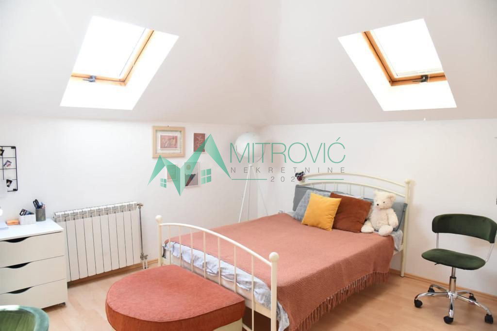 stanovi-5-dx-lipov-gaj-1004515-rxyvz Petosoban stan na prodaju, Lipov Gaj, Novi Sad, 131m², 267.800 €
