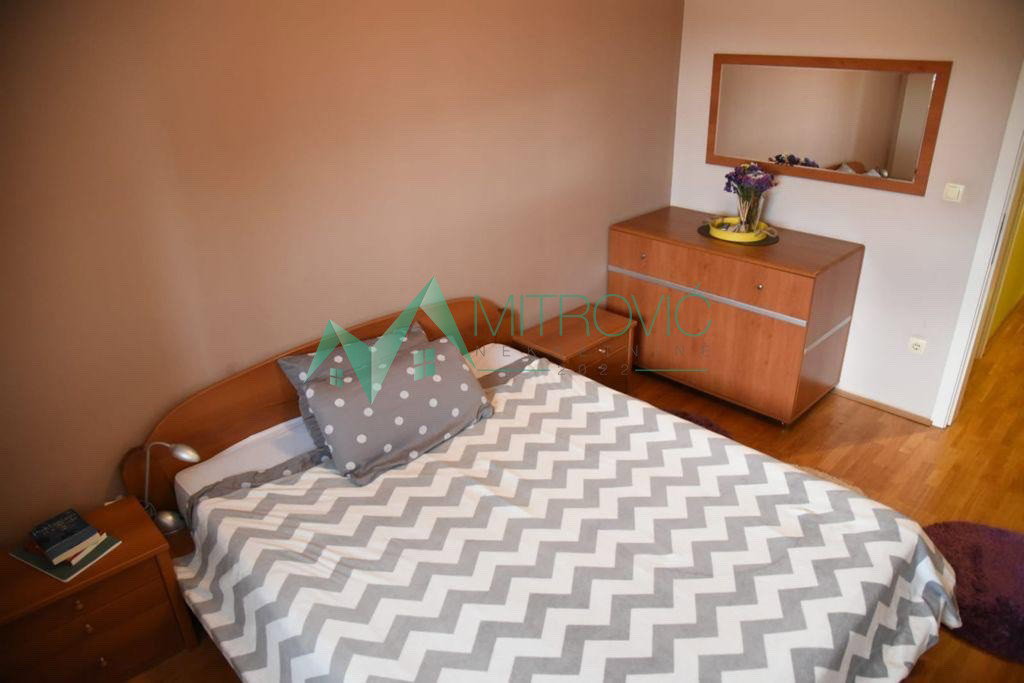 stanovi-5-dx-lipov-gaj-1004515-wh41h Petosoban stan na prodaju, Lipov Gaj, Novi Sad, 131m², 267.800 €