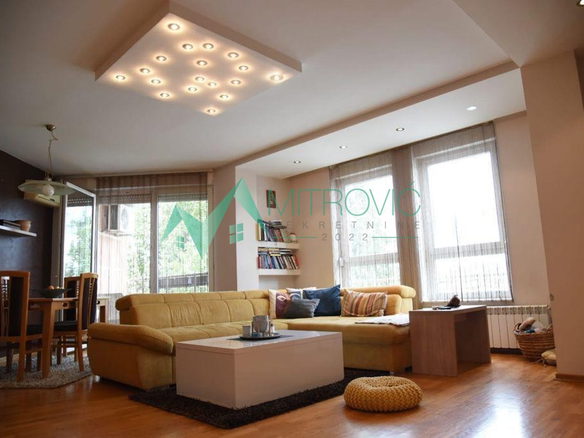 Stan Prodaja Novi Sad  131 m2