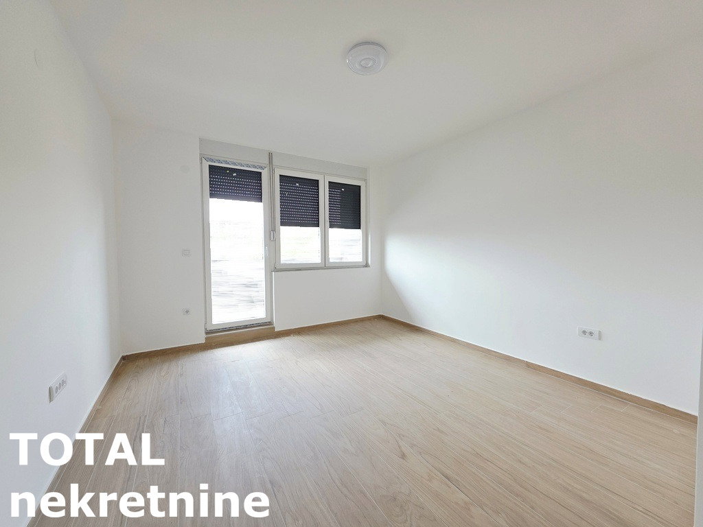 stanovi-5-pe-bulevar-patrijarha-pavla-1101671-aqjuj Petosoban stan na prodaju, Bulevar Patrijarha Pavla, Novi Sad, 154m², 338.800 €
