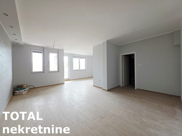Stan Prodaja Novi Sad Bulevar Patrijarha Pavla 154 m2