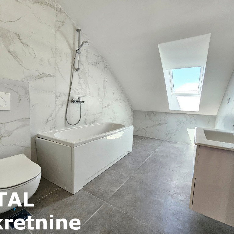 Petosoban stan na prodaju, Grbavica, Novi Sad, 185m², 555.000 €