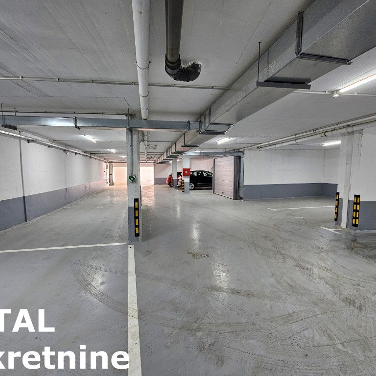 Petosoban stan na prodaju, Grbavica, Novi Sad, 185m², 555.000 €