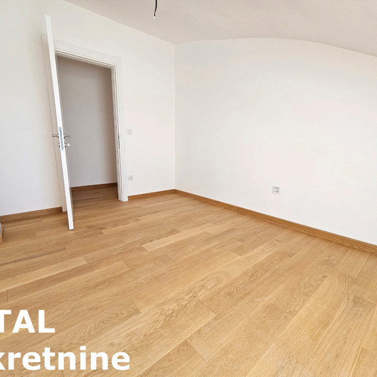 Petosoban stan na prodaju, Grbavica, Novi Sad, 185m², 555.000 €