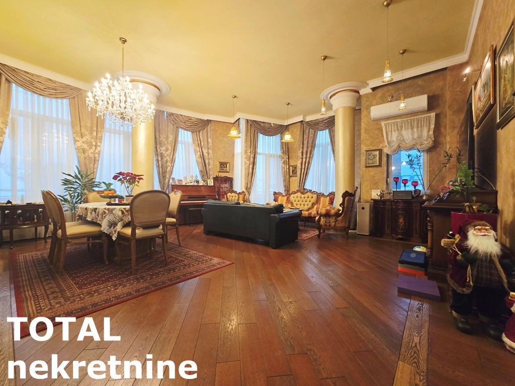 Petosoban stan na prodaju, Grbavica, Novi Sad, 359m², 628.000 €