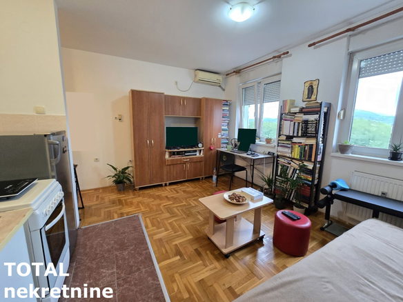 Stan Prodaja Novi Sad Bulevar Patrijarha Pavla 23 m2