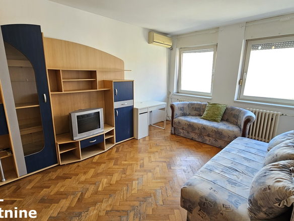 Stan Prodaja Novi Sad  29 m2