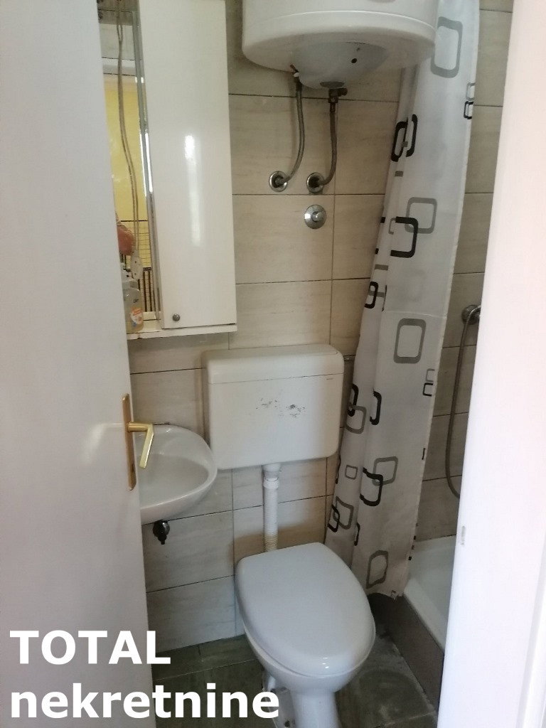 Stan Prodaja Novi Sad  17 m2