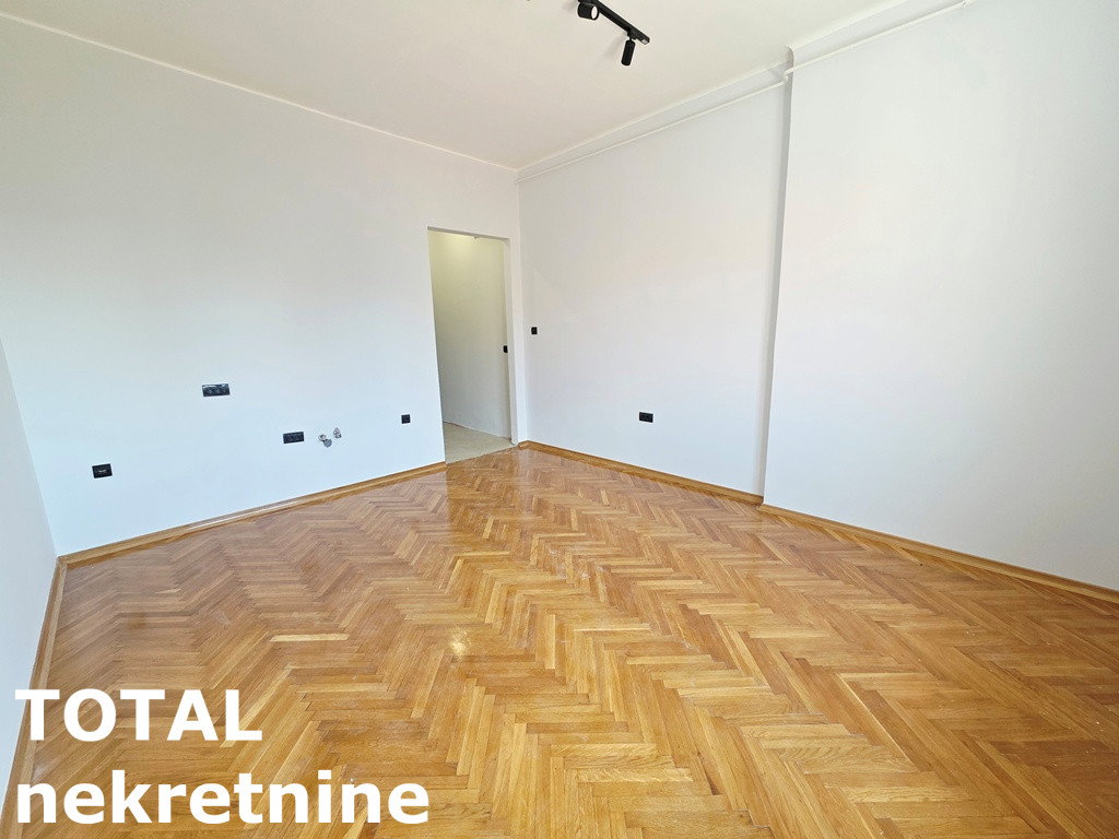 Stan Prodaja Novi Sad  25 m2