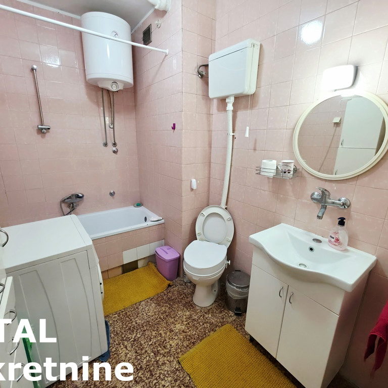 Petosoban stan na prodaju, Centar, Novi Sad, 105m², 250.000 €