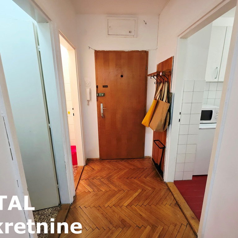 Petosoban stan na prodaju, Centar, Novi Sad, 105m², 250.000 €